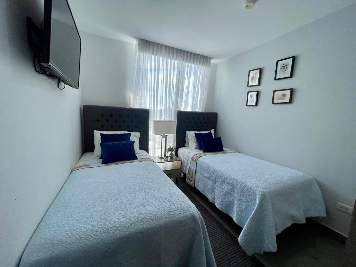 Amplio Condominio Ejecutivo Con Hermosa Vista 산페드로술라 외부 사진